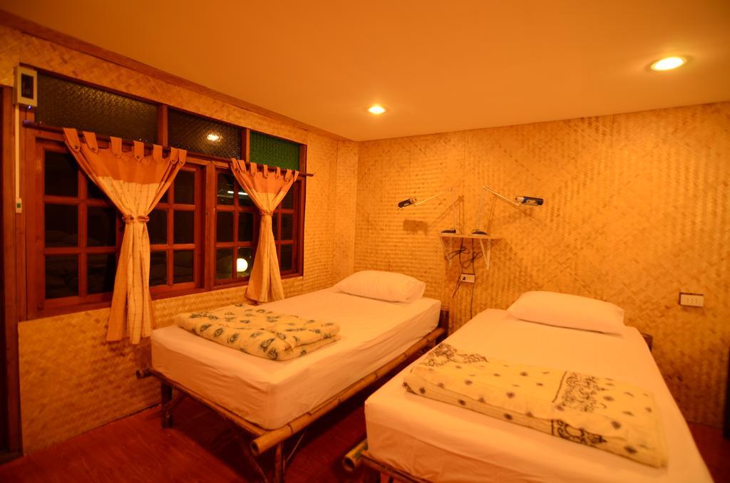 Pai Cat Hut Hostel Bilik gambar
